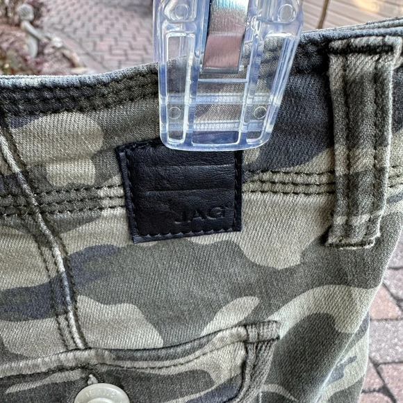 Jag Jeans camo shorts relaxed fit - Picture 8 of 9